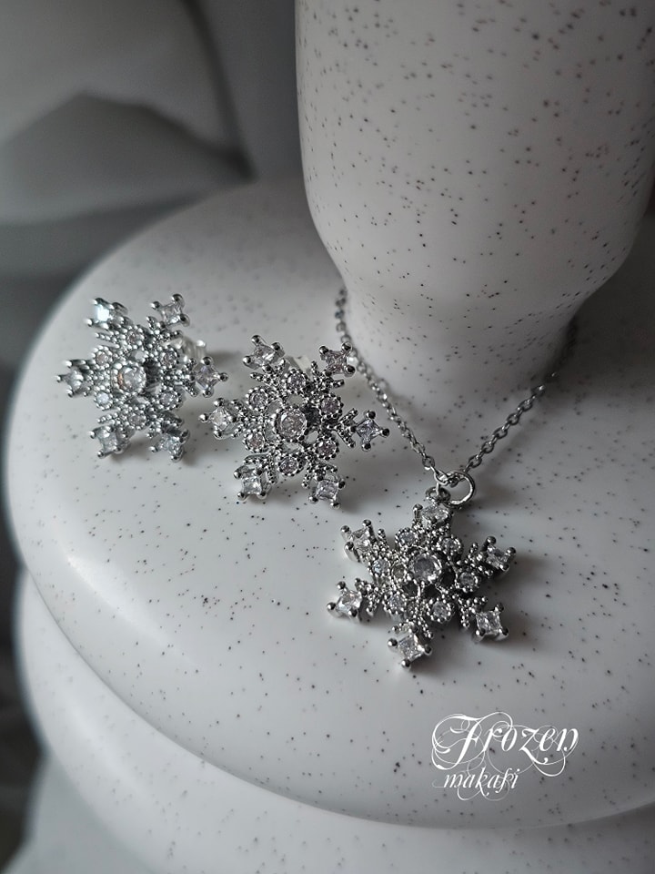 Frozen Necklace